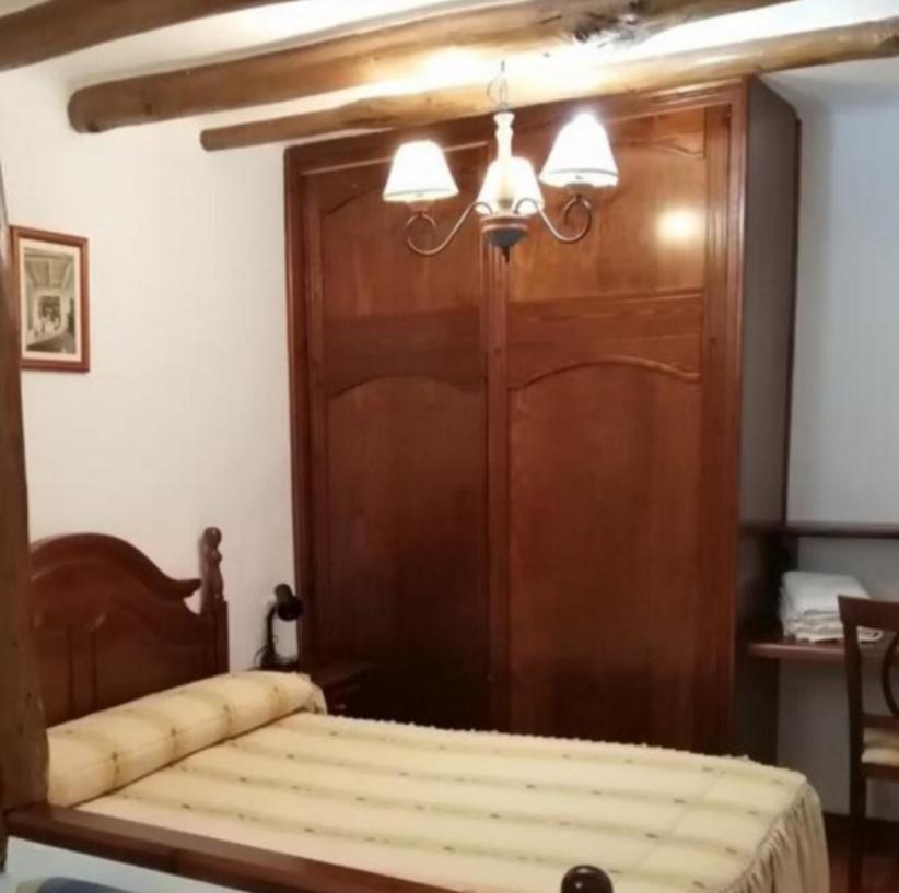 Hostal Ruta De Las Nieves Капілейра Номер фото
